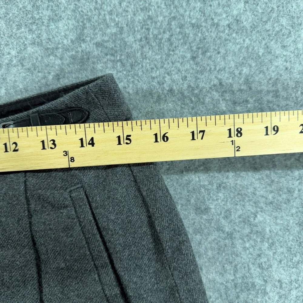 LL Bean Classic Fit Gray Wool Blend Wrap Skirt Side Buckle Pockets Petite 6